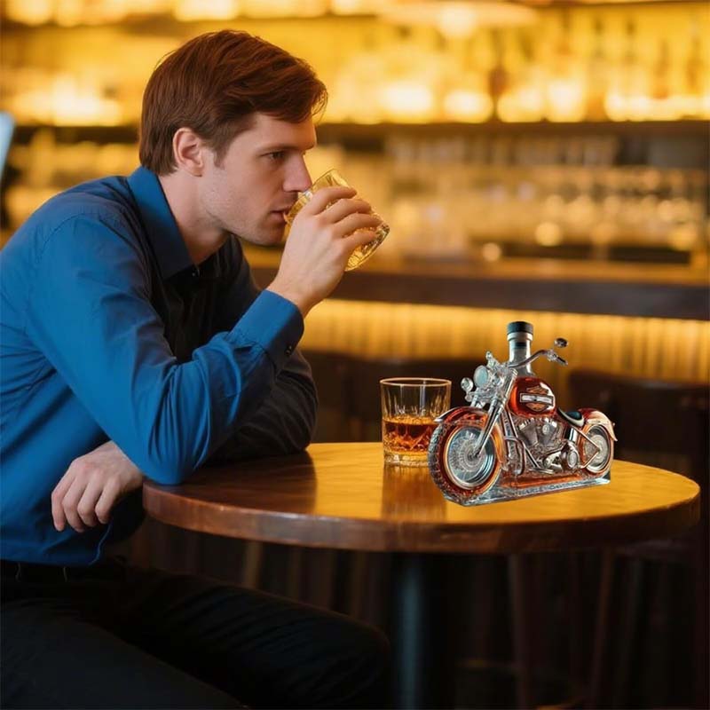 RebelWhisky | Limitierte Auflage Harley Whisky Flasche