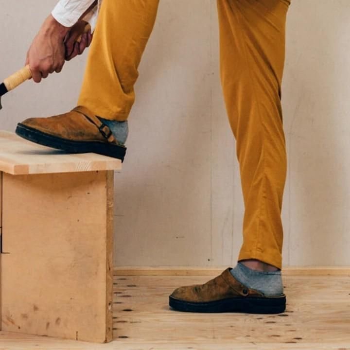Luxuriöse Lederclogs für Männer – Bequem und stilvoll für den Alltag