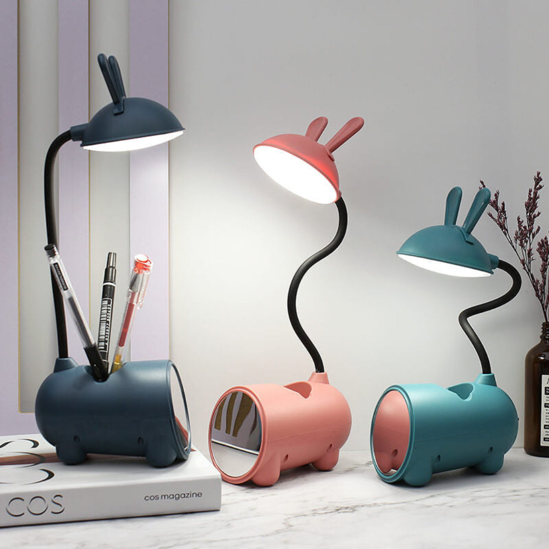 Kreative LED Tischlampe mit Stifthalter