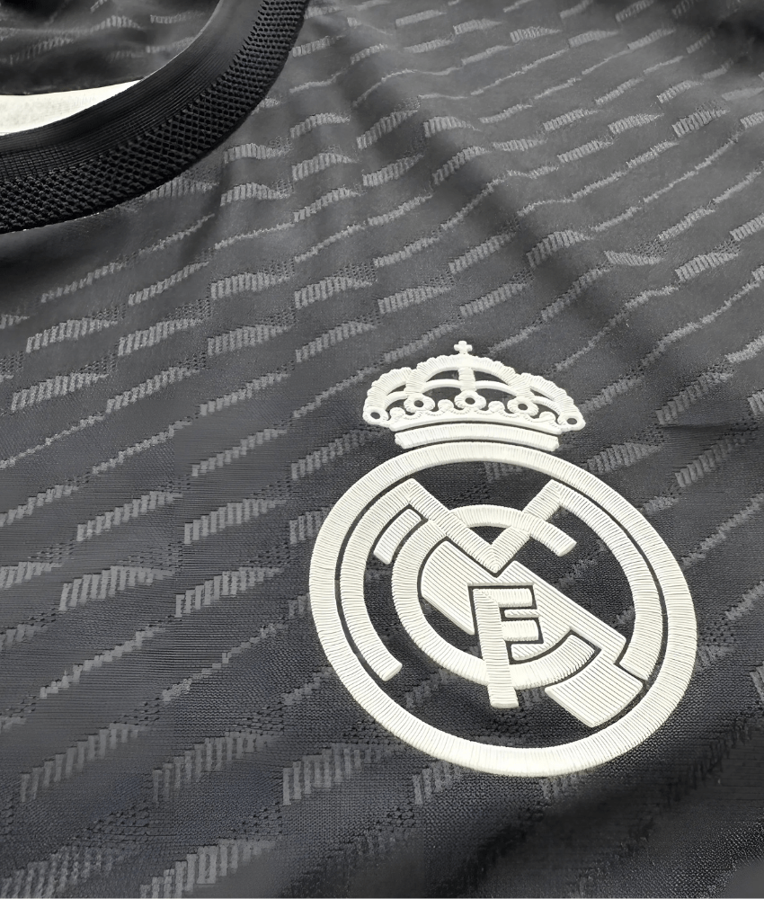 Real Madrid Trikot 2023/24 Y-3 Collab Schwarz