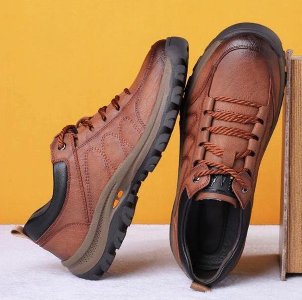 Handgefertigte Freizeitschuhe für Männer aus echtem Leder