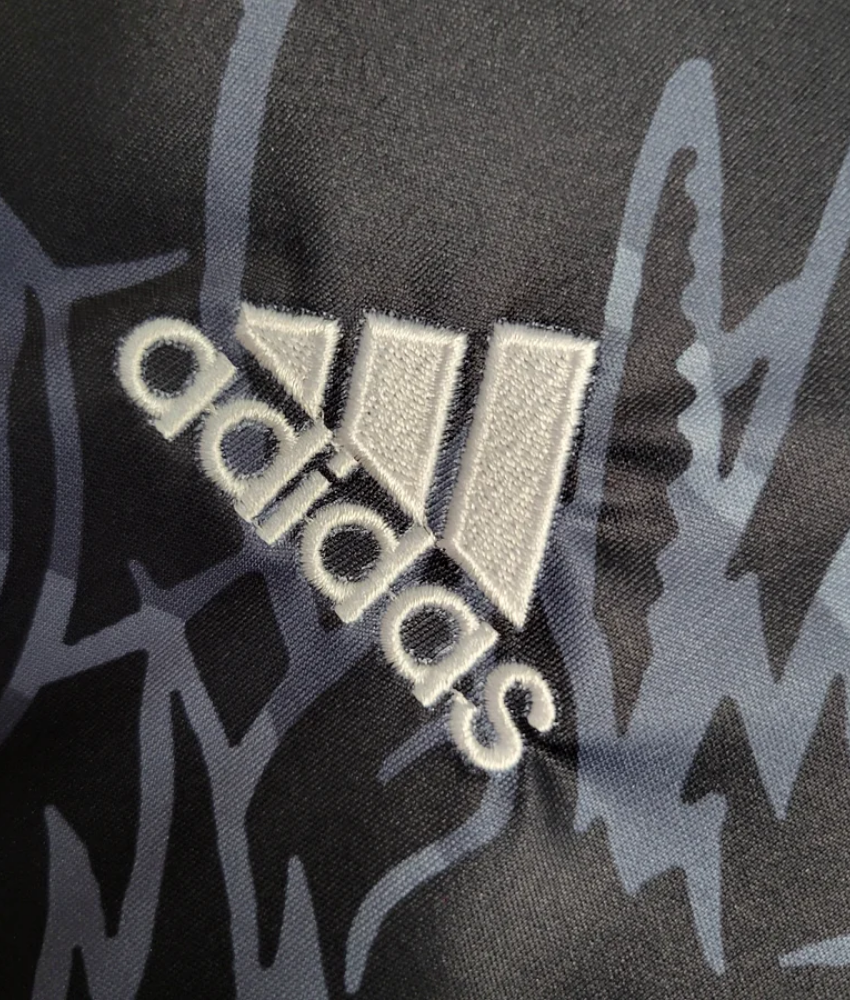 Real Madrid Trikot 2023/24 Dragon Special Edition Schwarz